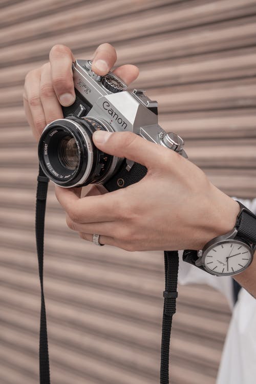 有关人的手, 人的手指, 人的手臂的免费素材图片