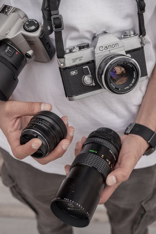 有关人, 人的手, 人的手臂的免费素材图片