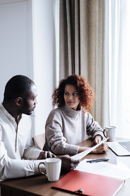 有关一对, 人, 在家的免费素材图片