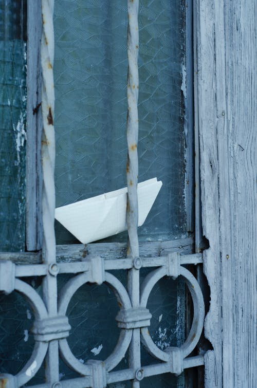 有关受气候侵蚀的, 垂直拍摄, 建筑的免费素材图片