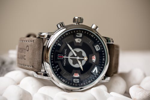 有关地平线, 手表, 时钟指针的免费素材图片