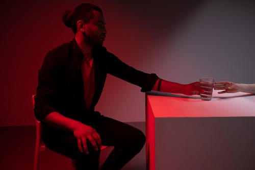 有关Copyspace, 人, 人的手的免费素材图片