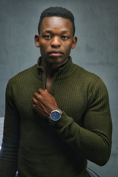 有关严肃, 垂直拍摄, 室内的免费素材图片