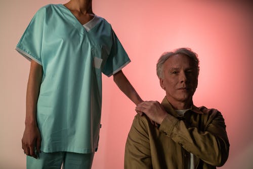 有关人, 人脸, 制服的免费素材图片