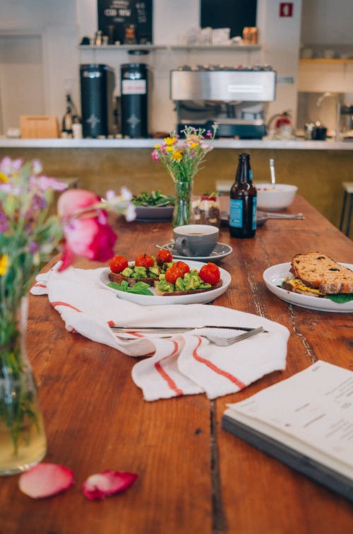 有关三明治, 准备吃饭, 咖啡的免费素材图片