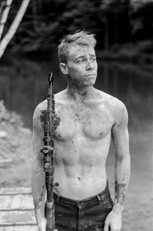 有关一个人, 人, 来福枪的免费素材图片