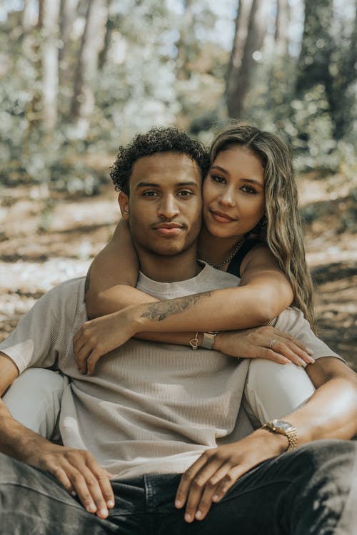 有关人, 休闲服装, 刺青的免费素材图片