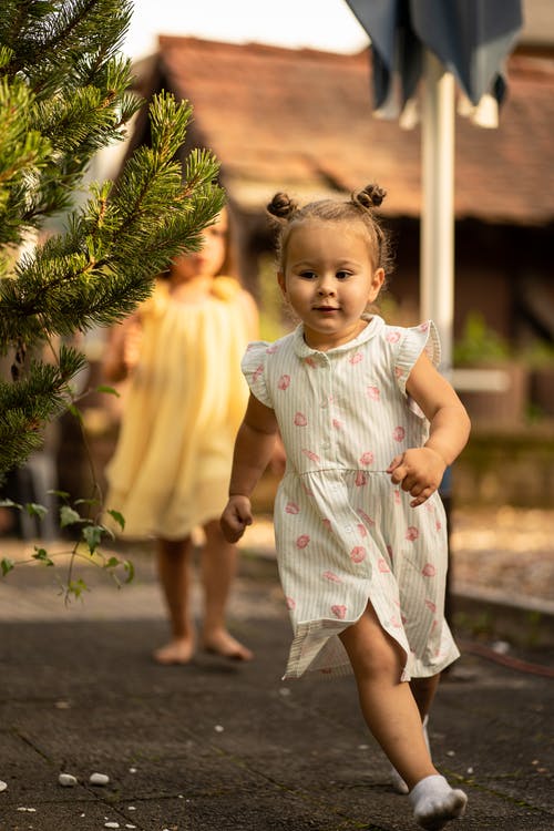 有关儿童, 包子, 女孩的免费素材图片
