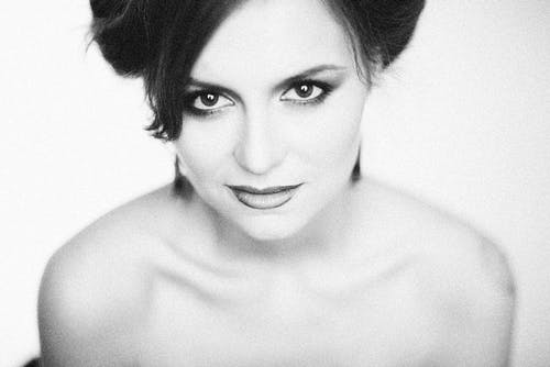 有关人, 女人, 摆姿势的免费素材图片