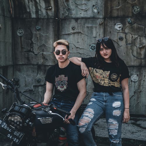 有关一对, 人, 墨镜的免费素材图片