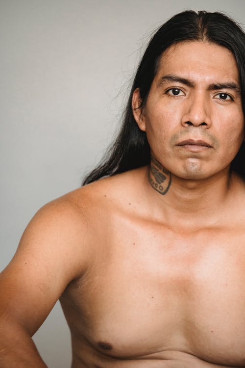 赤裸的躯干的美洲印第安人 · 免费素材图片