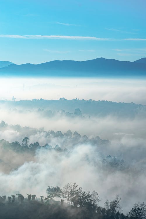 白天山的风景 · 免费素材图片