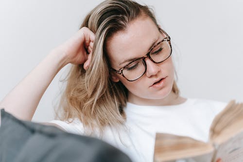 有关书呆子, 从下面, 休闲的免费素材图片