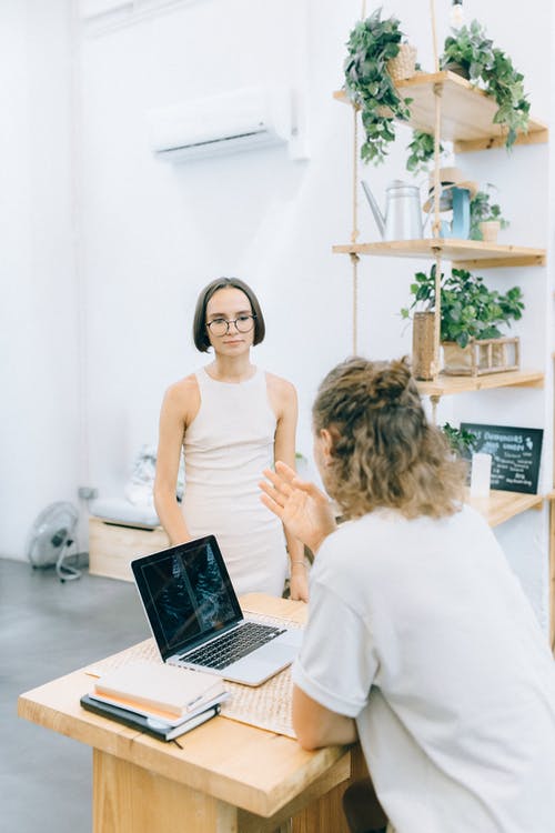 有关倾听, 商量, 女人的免费素材图片