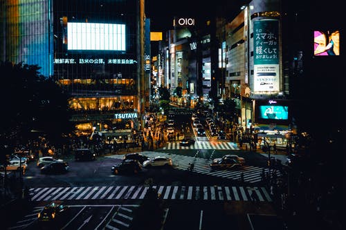 夜间交通堵塞风景 · 免费素材图片