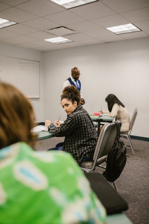 有关作弊码, 作弊黑客, 同学的免费素材图片