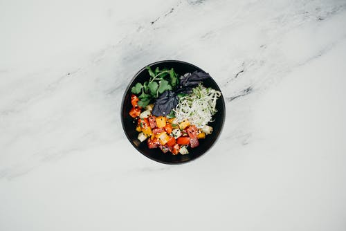 一碗蔬菜沙拉 · 免费素材图片