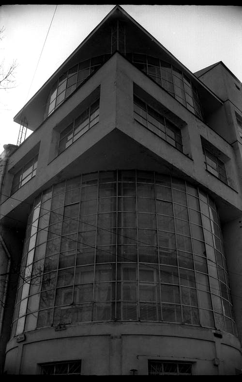 有关bw, 从下面, 低角度的免费素材图片