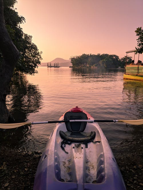 水上皮划艇 · 免费素材图片