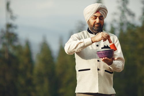 有关人, 唱歌碗, 乐器的免费素材图片