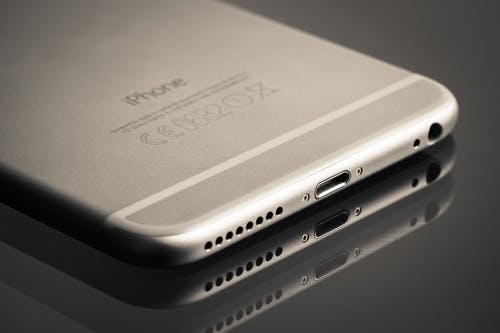 银色iphone 6 · 免费素材图片