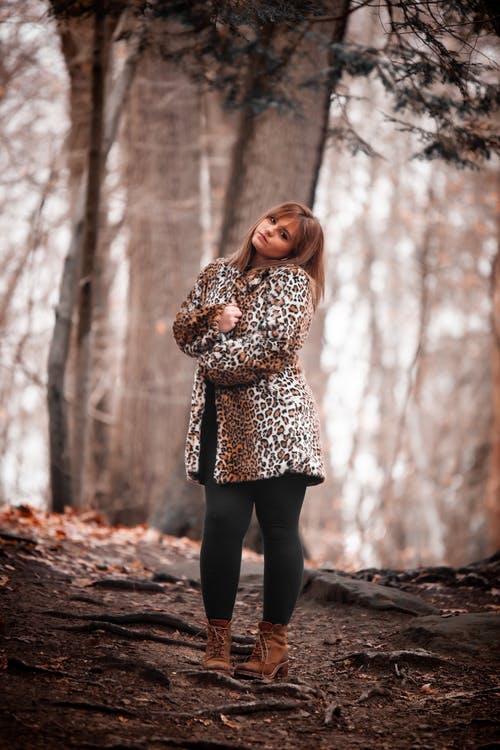 有关垂直拍摄, 女人, 户外的免费素材图片