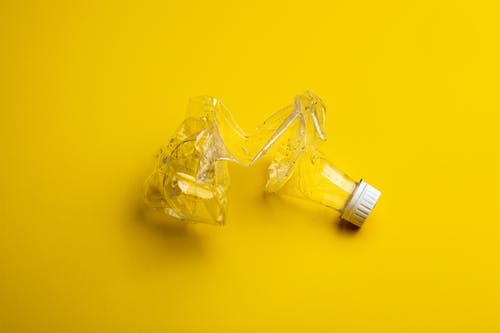 白盖透明玻璃瓶 · 免费素材图片