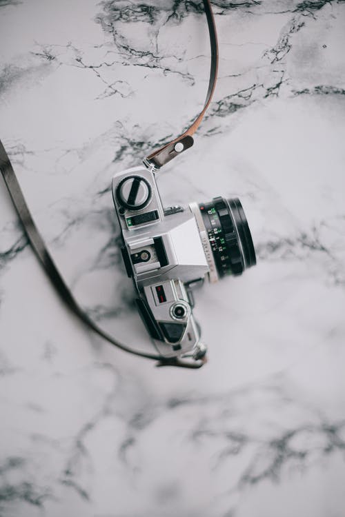 相机的顶视图照片 · 免费素材图片