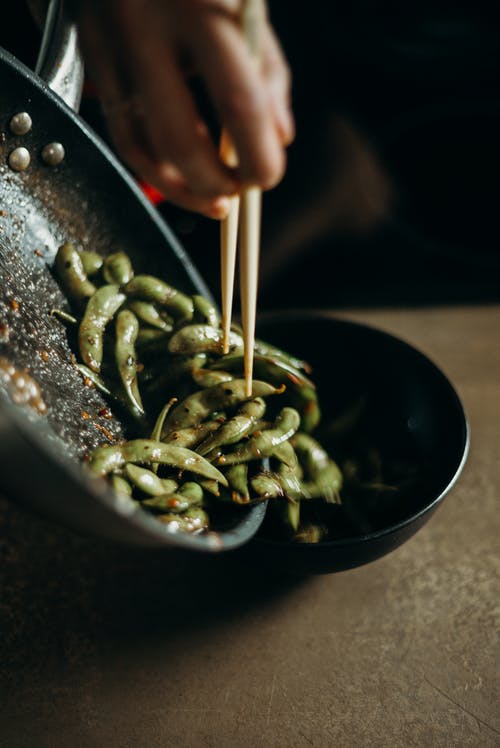 炒豌豆 · 免费素材图片