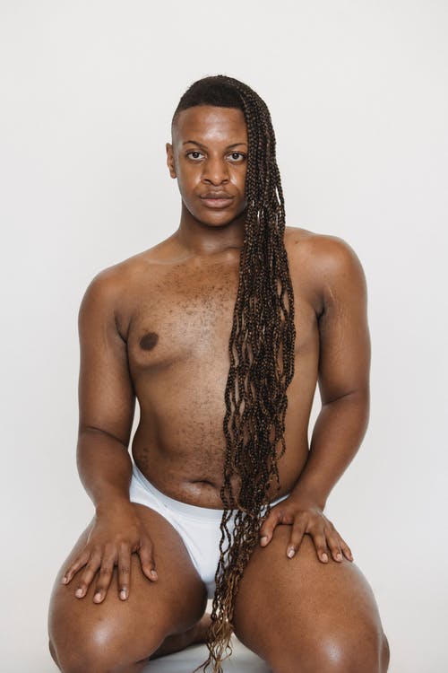 黑人黑人辫子内衣的变性人 · 免费素材图片