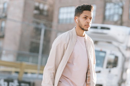 有关3C用品, tws, 人的免费素材图片