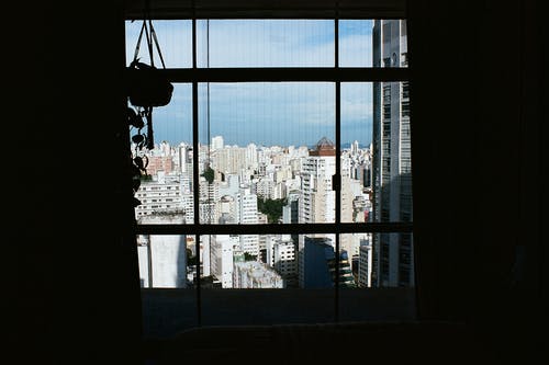 透明玻璃窗 · 免费素材图片