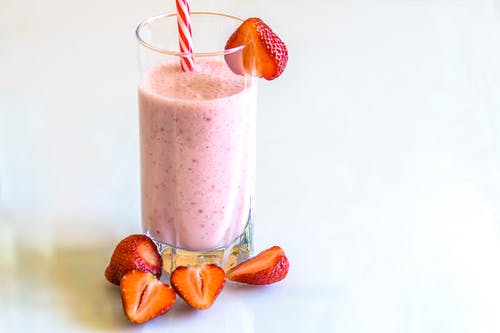 草莓奶昔 · 免费素材图片