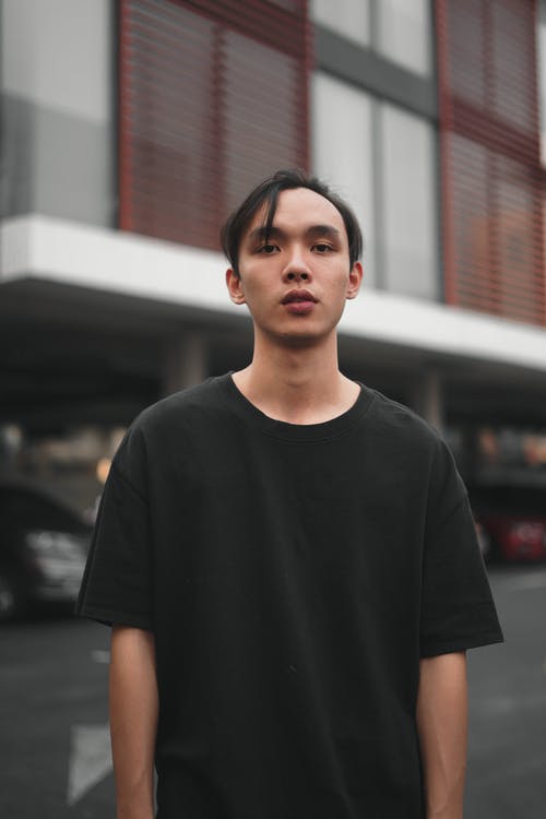 人在街上 · 免费素材图片