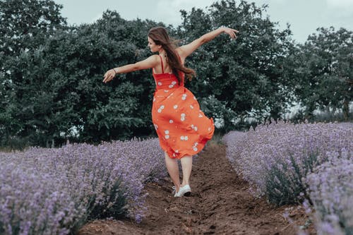 有关享受, 伸出, 个性的免费素材图片