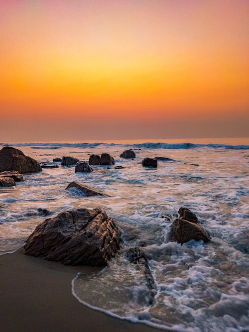 有关地平线, 垂直拍摄, 岩石的免费素材图片