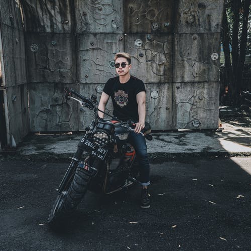 有关人, 墨镜, 巡洋舰的免费素材图片