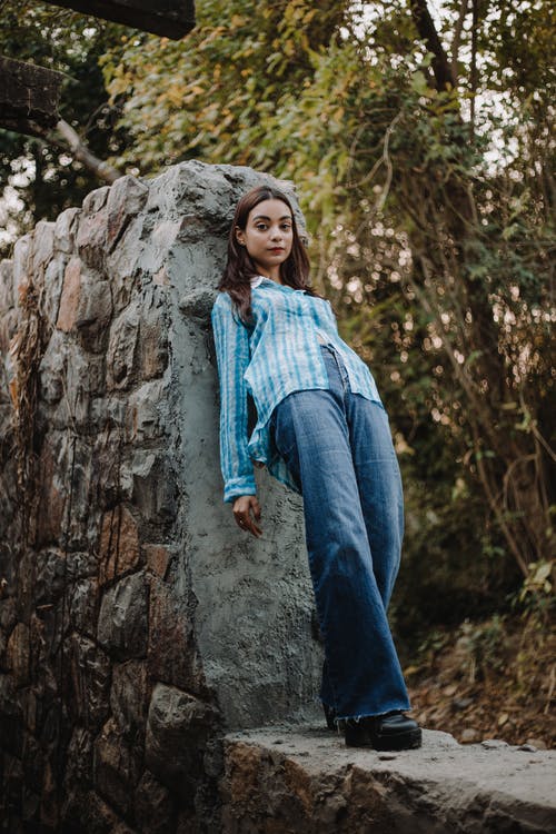 有关垂直拍摄, 女人, 户外的免费素材图片