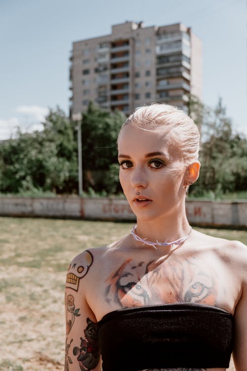 有关人体艺术, 垂直拍摄, 年轻的免费素材图片