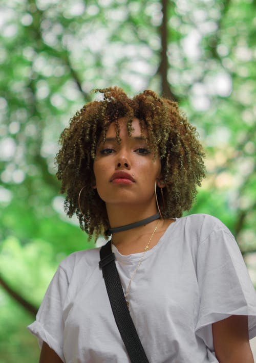 有关垂直拍摄, 女人, 户外的免费素材图片