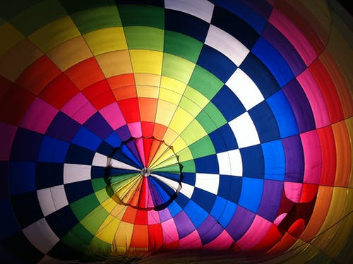 多彩多姿的热气球的顶视图 · 免费素材图片