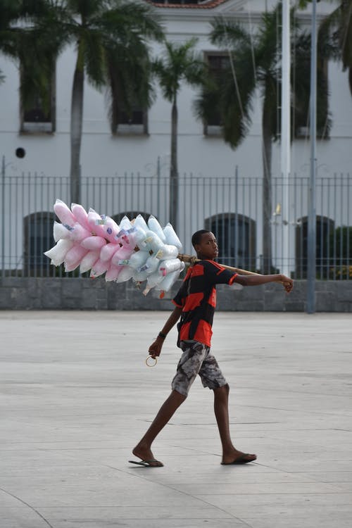 卖棉花糖的人 · 免费素材图片