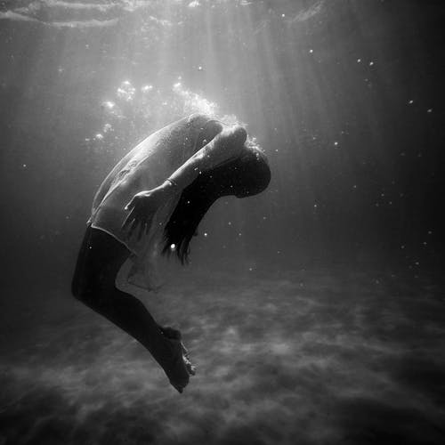 水下的女人 · 免费素材图片