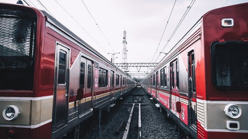 红色火车 · 免费素材图片