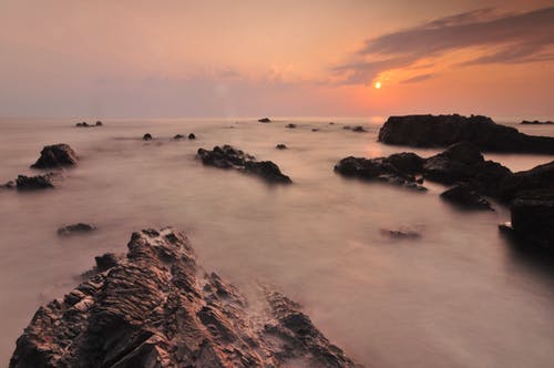 在日落的大海风景 · 免费素材图片