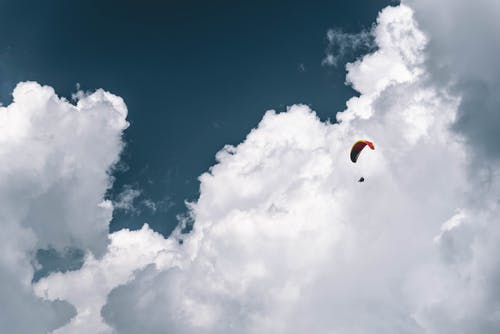 人滑翔伞照片 · 免费素材图片