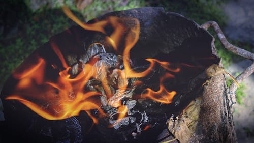 火焰的延时摄影 · 免费素材图片