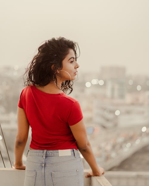 有关休闲装, 侧身看, 俯瞰的免费素材图片