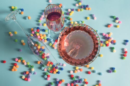 透明玻璃碗糖果 · 免费素材图片