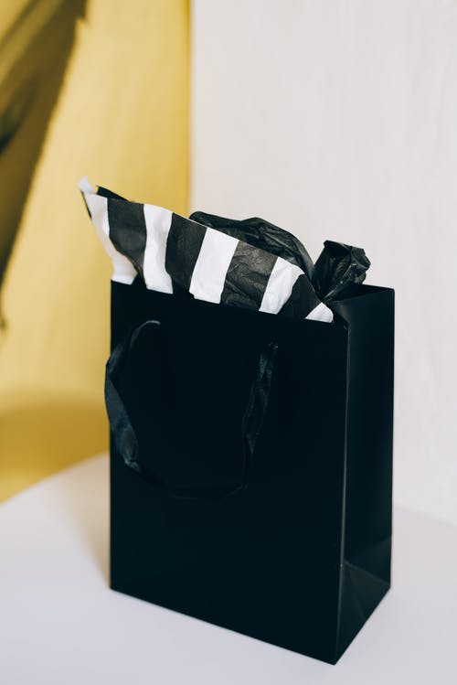 黑色购物袋 · 免费素材图片
